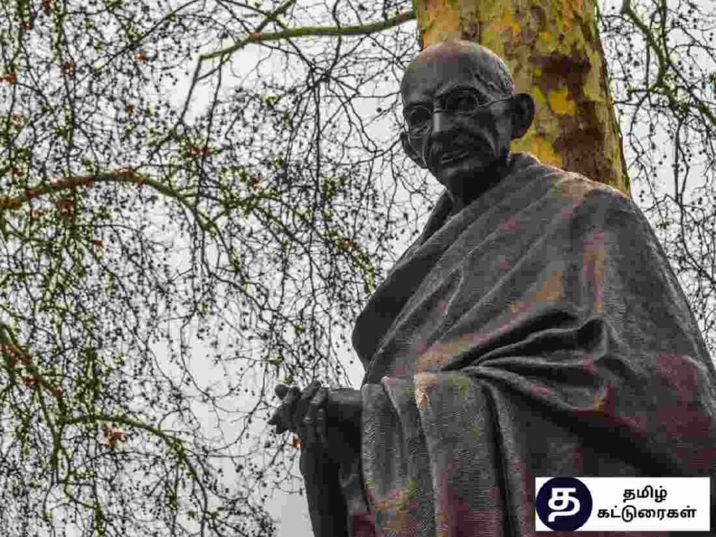 மகாத்மா காந்தி பற்றிய கட்டுரை | Mahatma Gandhi History In Tamil